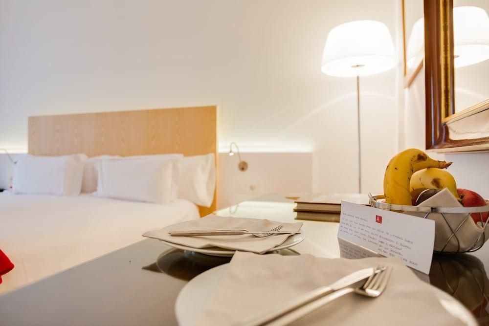 Ah Art Hotel Palma Bagian luar foto