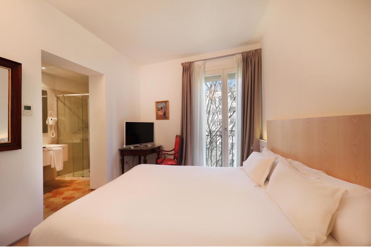 Ah Art Hotel Palma Bagian luar foto