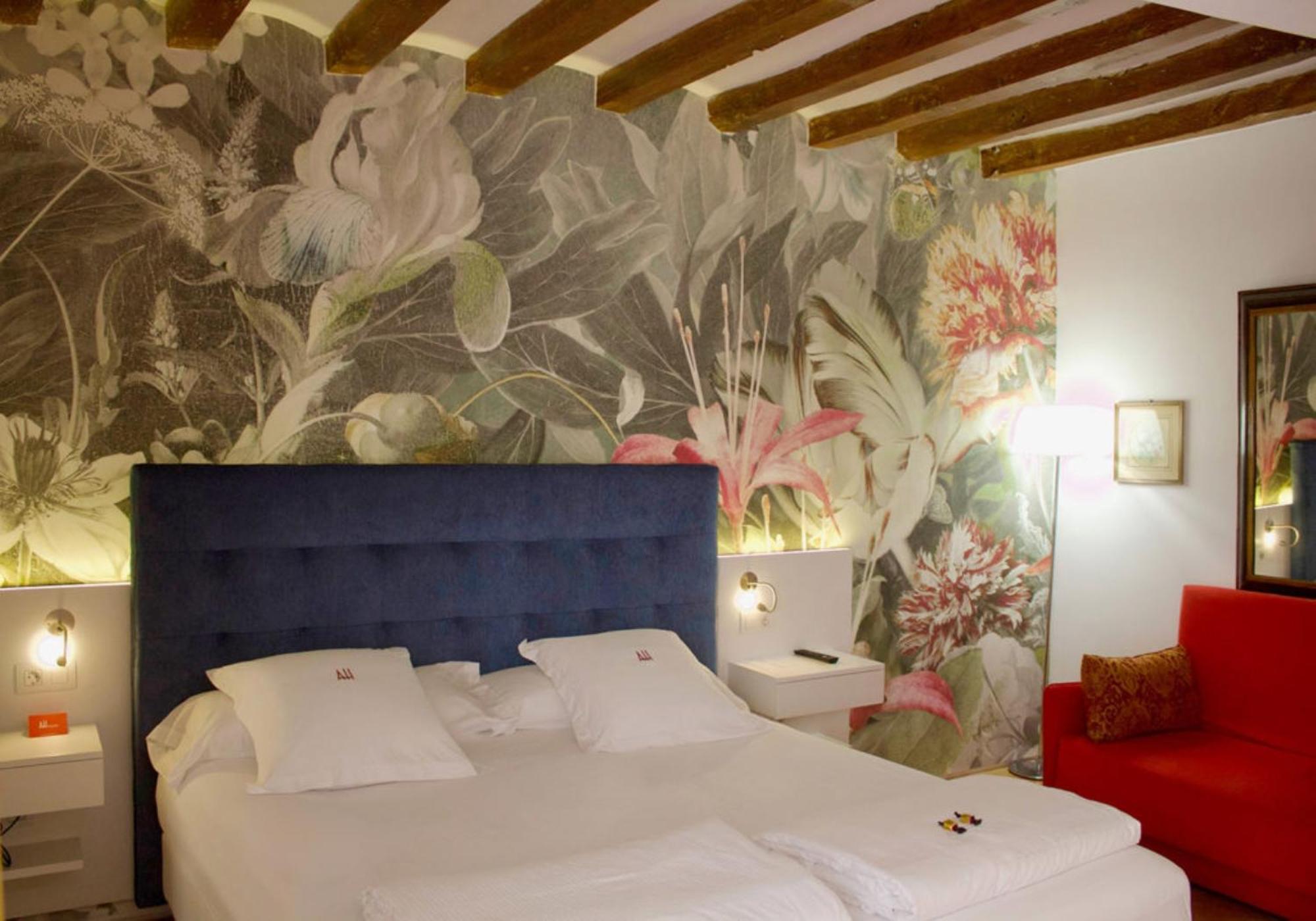 Ah Art Hotel Palma Bagian luar foto
