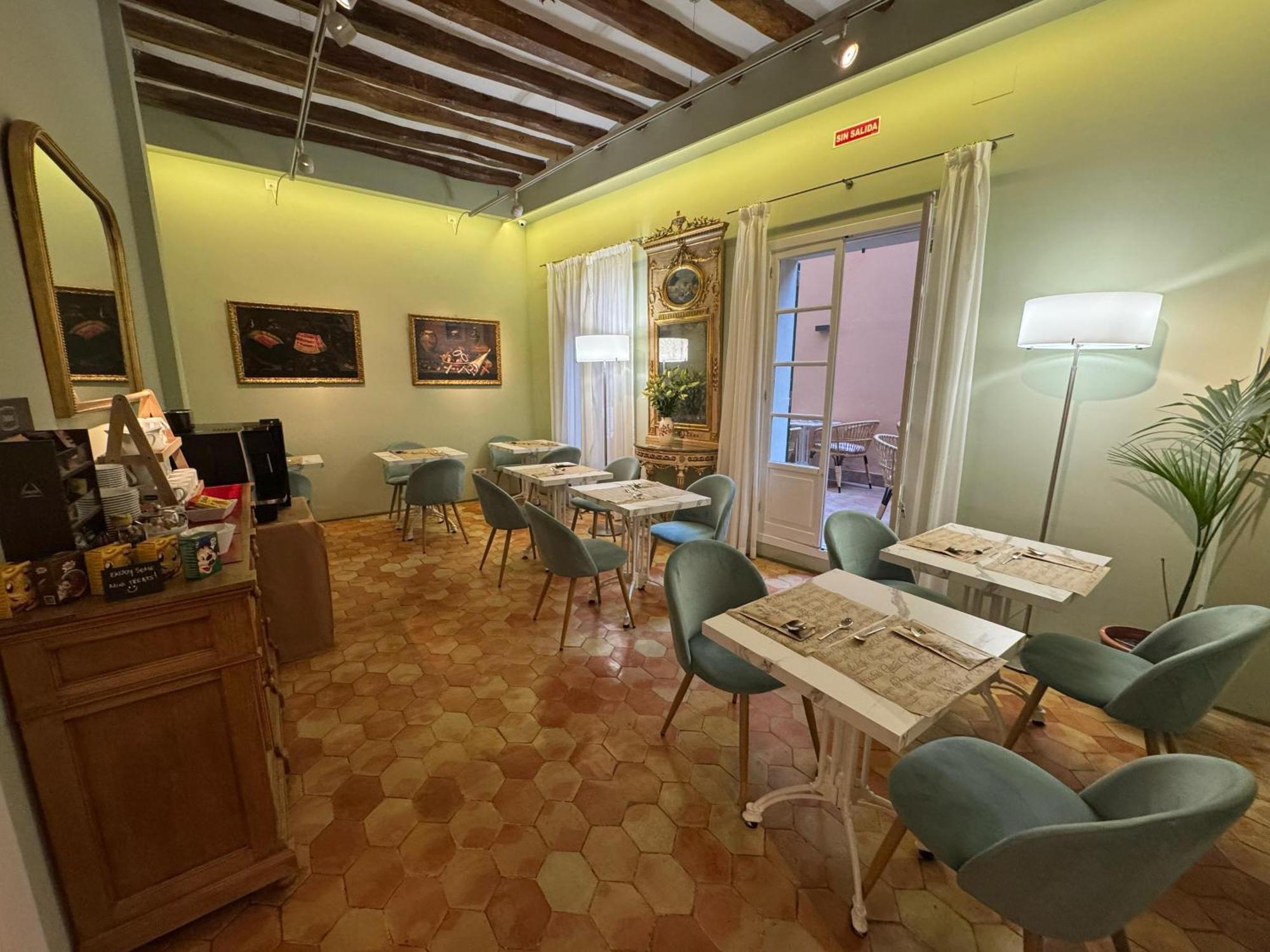 Ah Art Hotel Palma Bagian luar foto