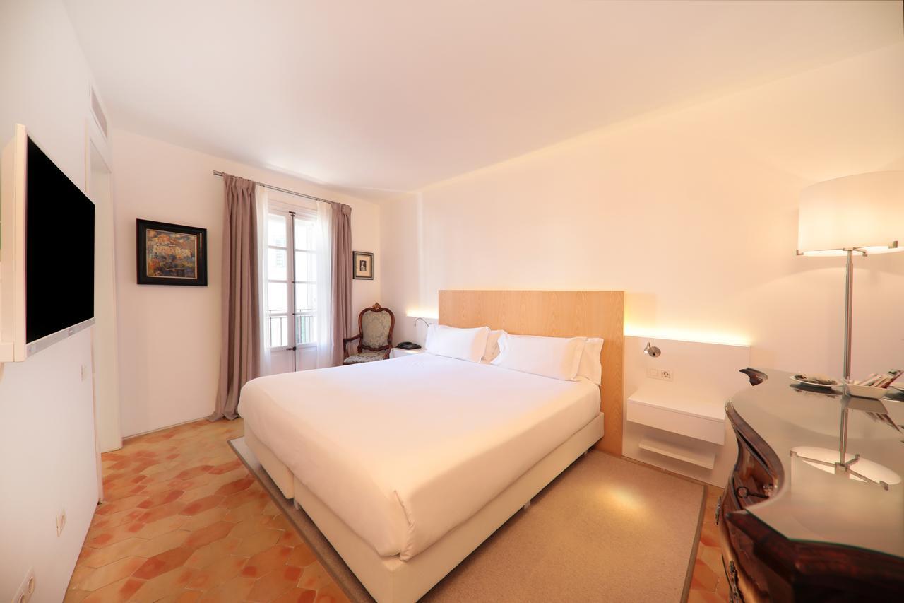 Ah Art Hotel Palma Bagian luar foto