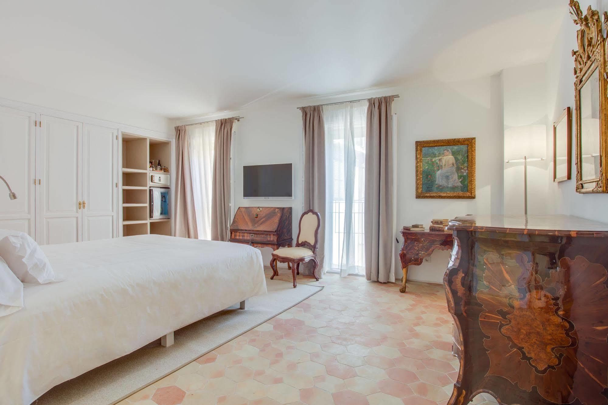 Ah Art Hotel Palma Bagian luar foto