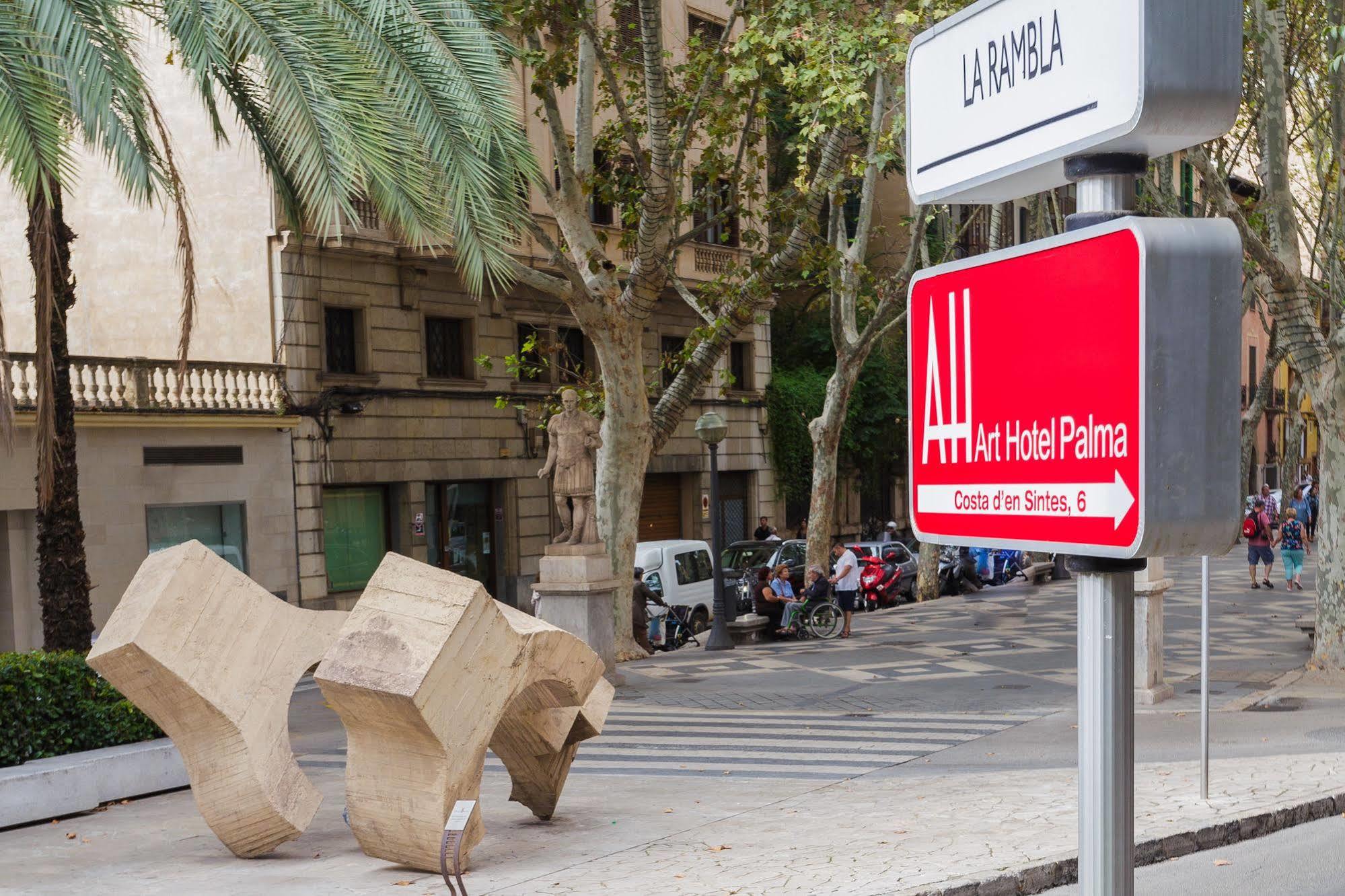 Ah Art Hotel Palma Bagian luar foto